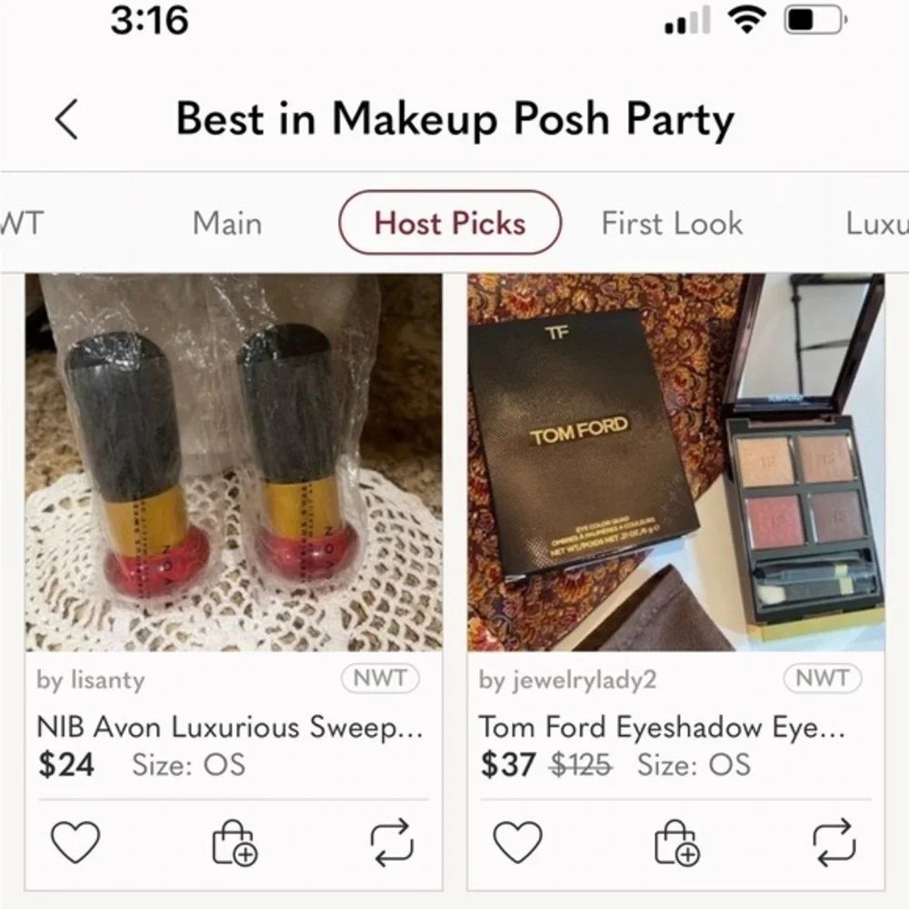 🎉Host Pick🎉 NIB Avon Luxurious Sweep All Over Beauty Make Up Brushes set of 2